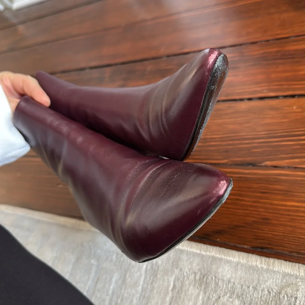 The row burgundy booties - Picture 5 of 5
